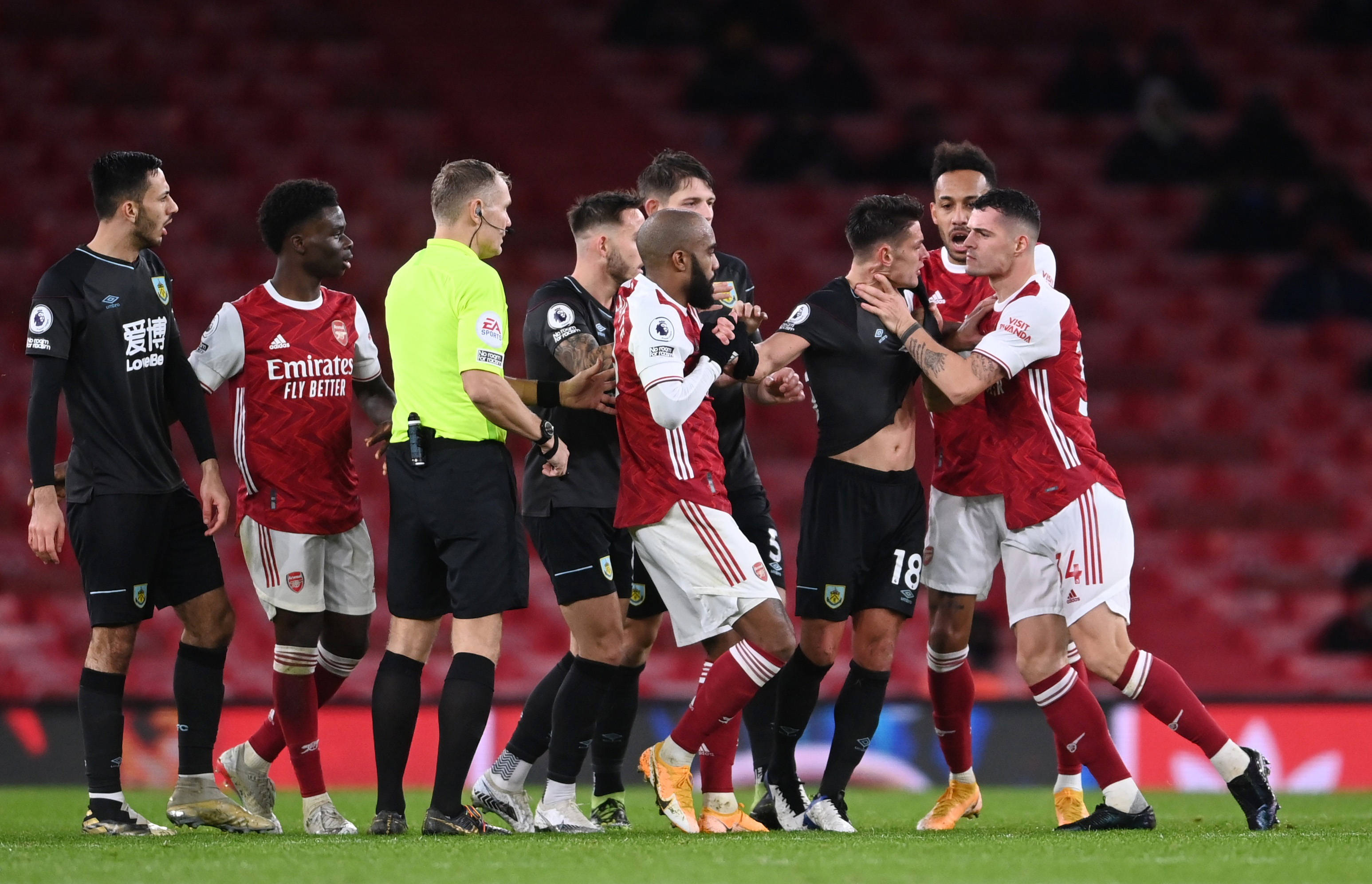 论中传达出 论中传达出